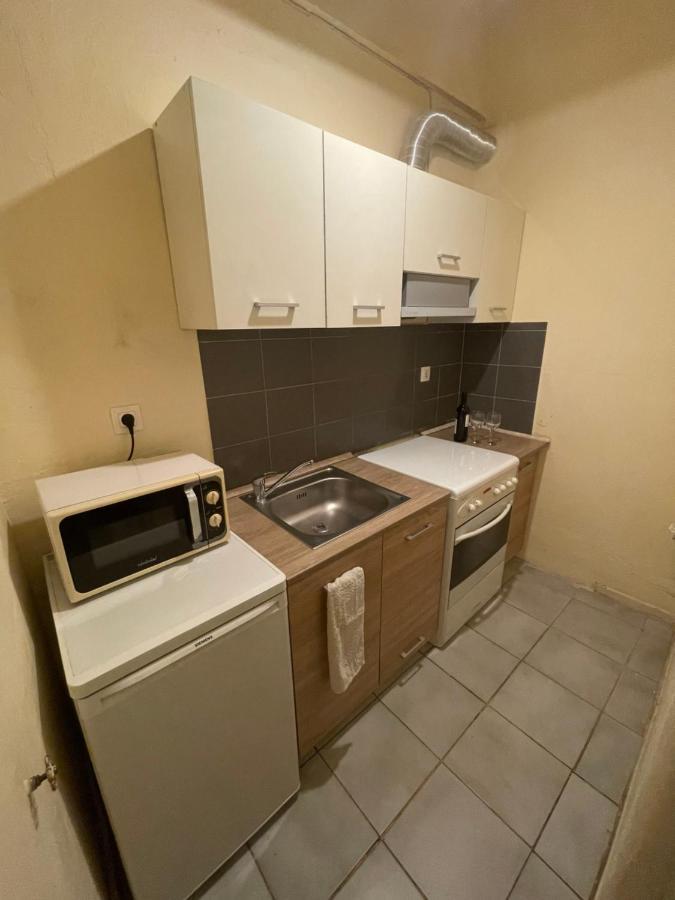 Apartment At The Heart Of Tesalonika Bagian luar foto