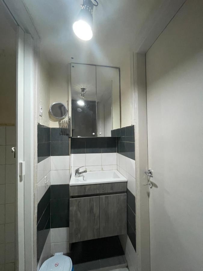Apartment At The Heart Of Tesalonika Bagian luar foto